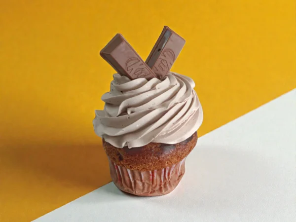 Kit Kat Cupcake cake castle